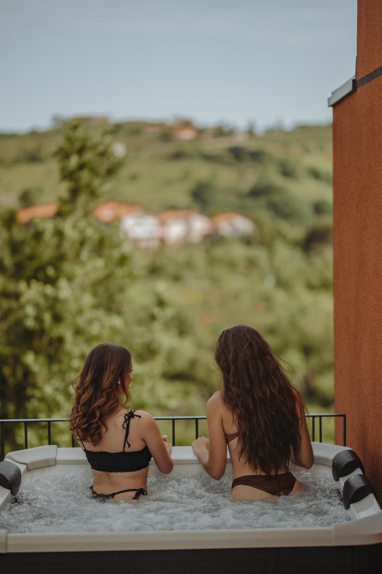 Glamping Senesalina Vila Kojsko Exterior foto